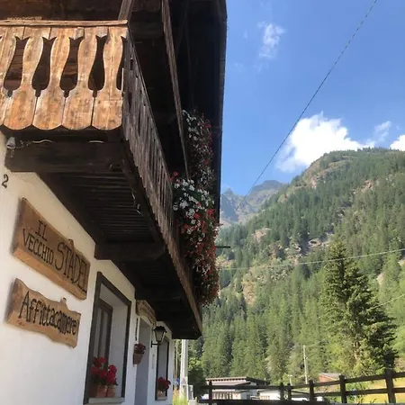 Penzion Affittacamere Il Vecchio Stadel Gressoney-Saint-Jean