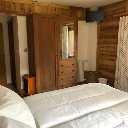 Penzion Affittacamere Il Vecchio Stadel Gressoney-Saint-Jean